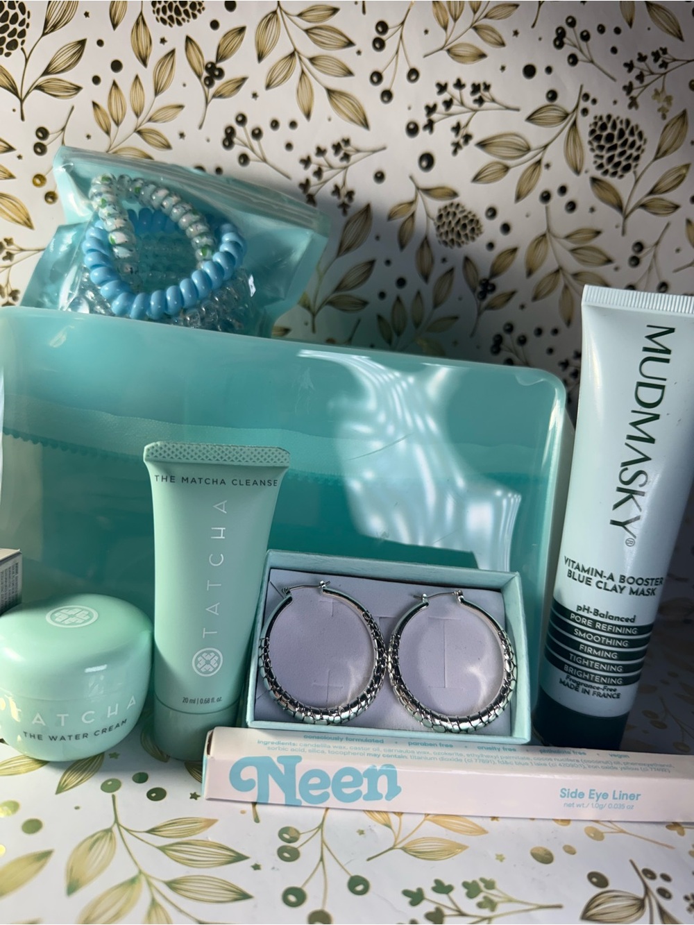 Turquoise Mini Beauty Bundle - Picture 3 of 4